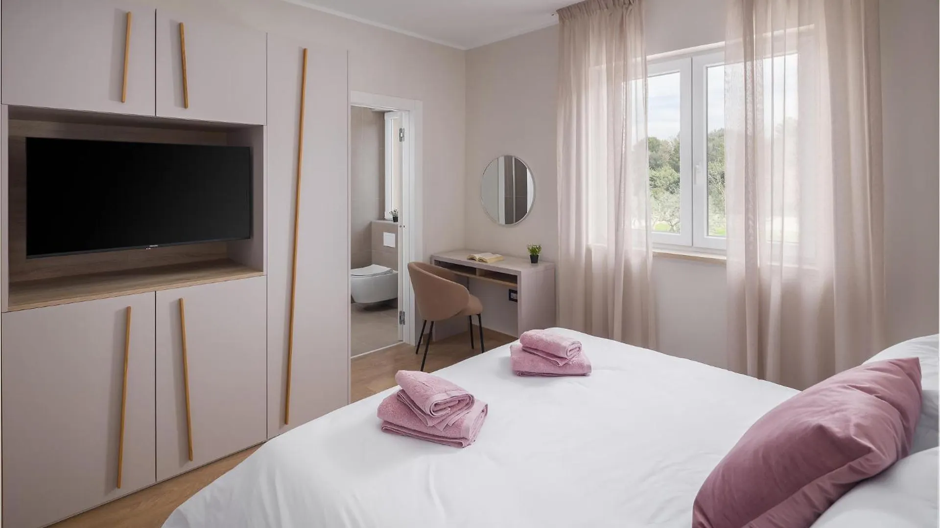 Vakantiehuis Cozy Home In Pula With Wifi